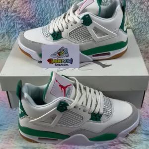 AJ4 White Green